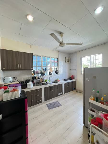 Rumah Banglo untuk Disewa di SS2 (Petaling Jaya) - Kim Meng Lew - Kitchen - PropertyGuru.com.my