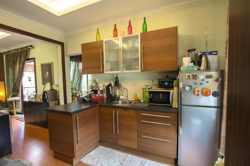 Bungalow House for Sale in Seksyen 4 (Kota Damansara) - Adzura Zamedin - Kitchen - PropertyGuru.com.my