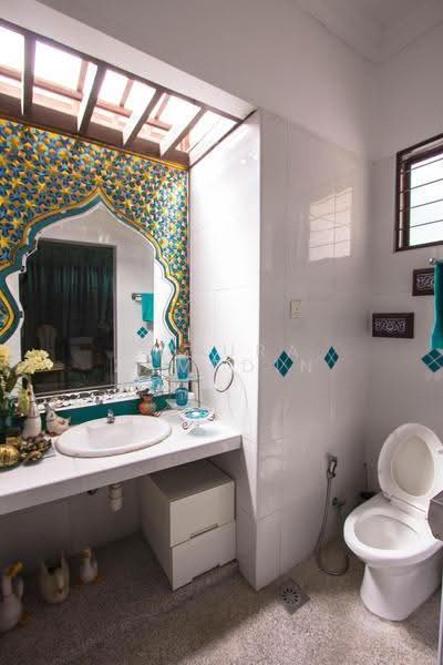 Bungalow House for Sale in Seksyen 4 (Kota Damansara) - Adzura Zamedin - Bathroom - PropertyGuru.com.my