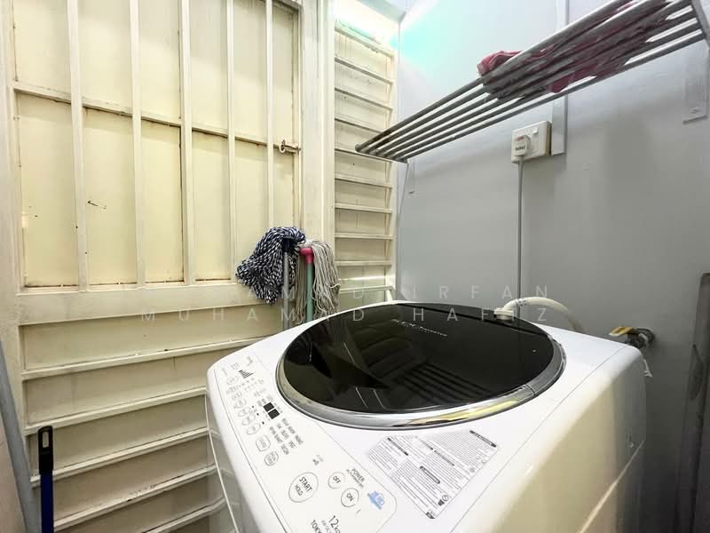 2-storey Terraced House for Rent in Setia Indah (Setia Alam) - Muhamad Irfan Muhamad Hafiz - Laundry - PropertyGuru.com.my