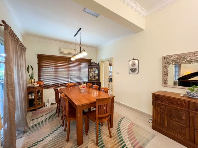 Bungalow for Sale in Ampang Jaya (Ampang) - Arif Mustapha - Dining Room - PropertyGuru.com.my