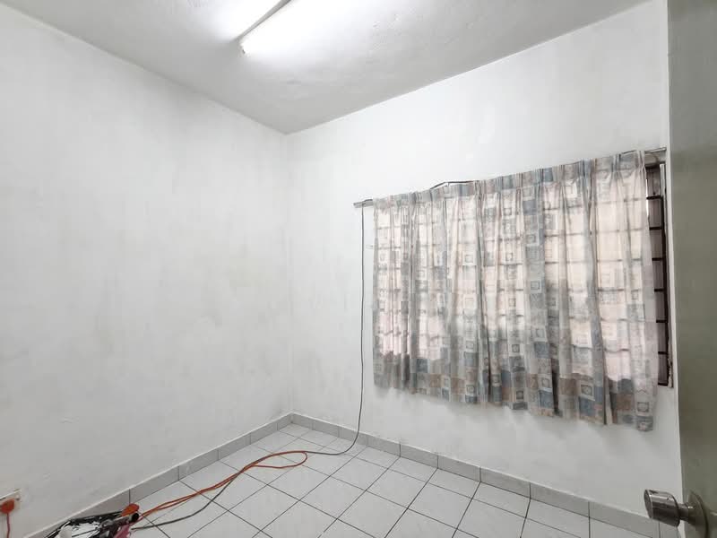 Taman Sri Buloh untuk Untuk Dijual - RM 425,000, Apr 2026 - Interior - PropertyGuru.com.my