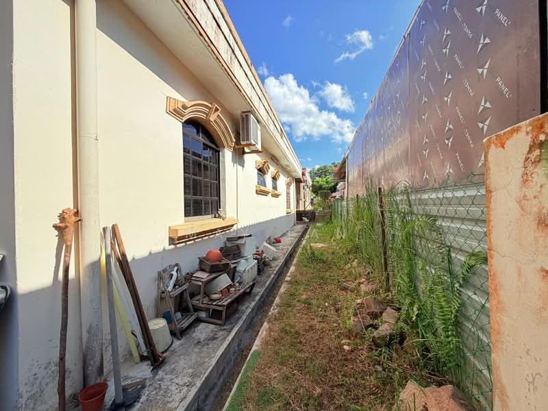 Taman Sri Kluang untuk Untuk Dijual - RM 450,000, Apr 2026 - Exterior - PropertyGuru.com.my