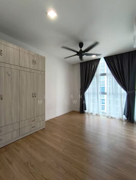 Condominium for Rent at Lakefront Residence - Uswani Mazuwan - Bedroom - PropertyGuru.com.my