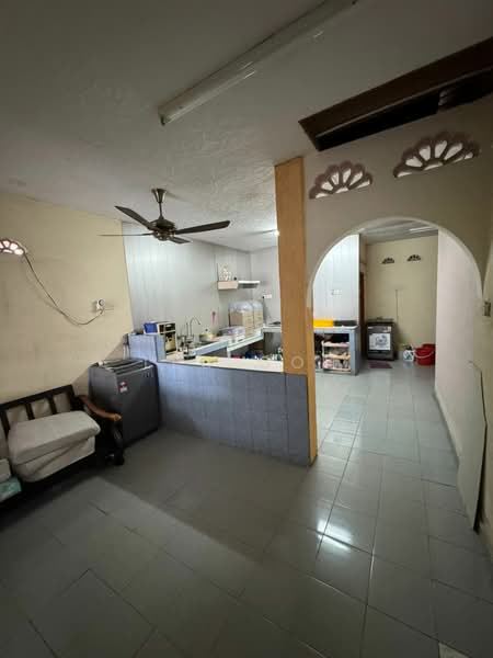 Bungalow for Sale in Taman Sri Pulai (Sikamat) - Leo Goh - Kitchen - PropertyGuru.com.my