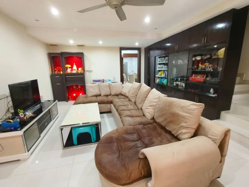 2-storey Terraced House for Sale in Bandar Mahkota Cheras (Cheras) - CK Ng - Living Room - PropertyGuru.com.my