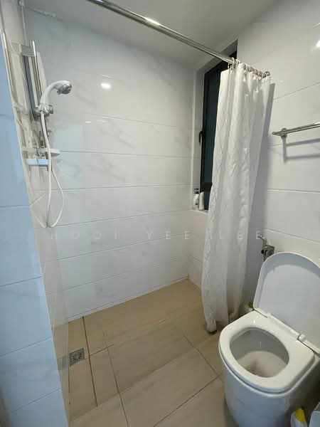 Country Garden Central Park untuk Untuk Dijual - RM 330,000, Apr 2026 - Bathroom - PropertyGuru.com.my