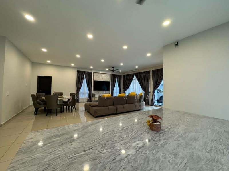 Taman Setia Indah @ Setia Indah untuk Untuk Dijual - RM 2,000,000, Apr 2026 - Living Room - PropertyGuru.com.my