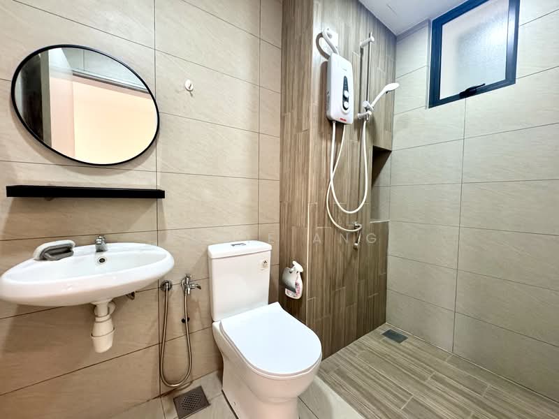 Servis Apartment untuk Disewa di You City 3 - Angie Ang - Bathroom - PropertyGuru.com.my