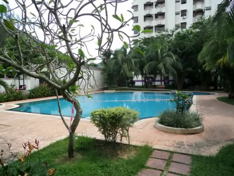 Kondominium untuk Dijual di Ferringhi Delima Condominium - Leslie Low - Pool - PropertyGuru.com.my