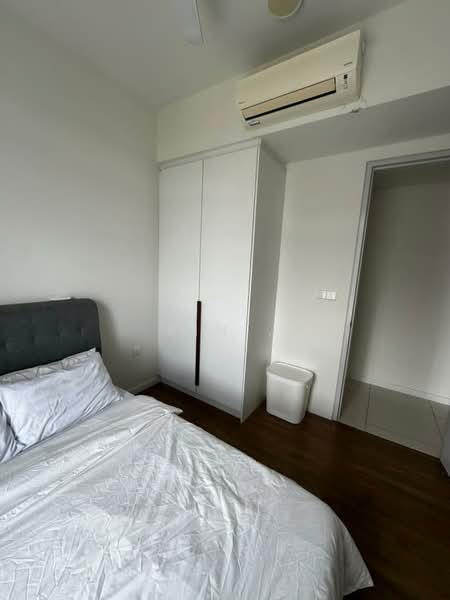 Servis Apartment untuk Disewa di The Ridge - Kin . - Bedroom - PropertyGuru.com.my