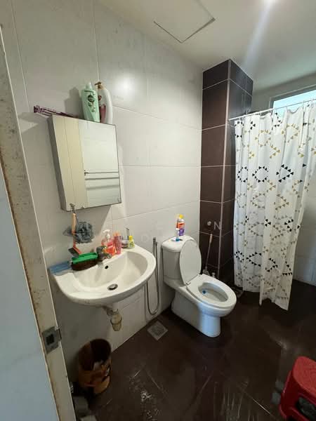 Fairway Suites untuk Untuk Dijual - RM 630,000, Apr 2026 - Bathroom - PropertyGuru.com.my