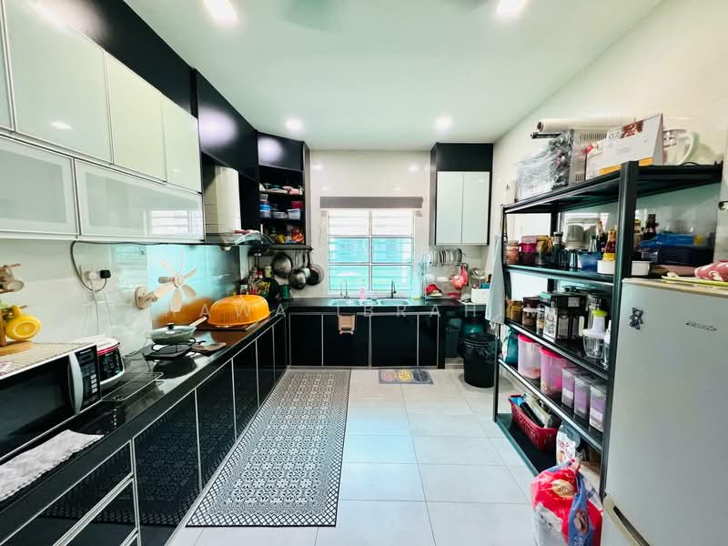 Seksyen 7 Bandar Baru Bangi Selangor untuk Untuk Dijual - RM 690,000, Apr 2026 - Kitchen - PropertyGuru.com.my
