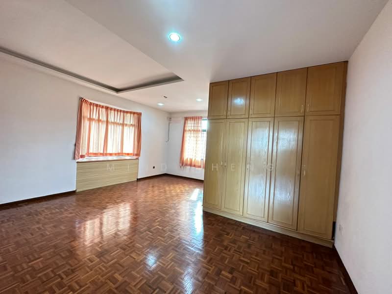 Shop for Sale in Bandar Dato Onn (Tebrau) - Mindy Heng - Bedroom - PropertyGuru.com.my