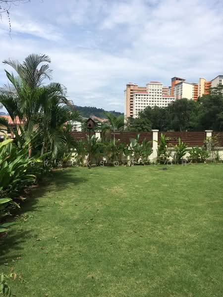 Semi-Detached House for Sale in Ampang Jaya (Ampang) - Brackson Loh - Exterior - PropertyGuru.com.my