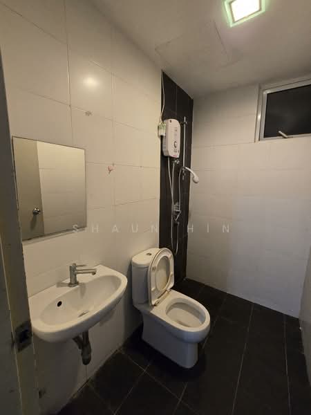 Apartment for Rent at Pacific Place - Shaun Hin - Bathroom - PropertyGuru.com.my