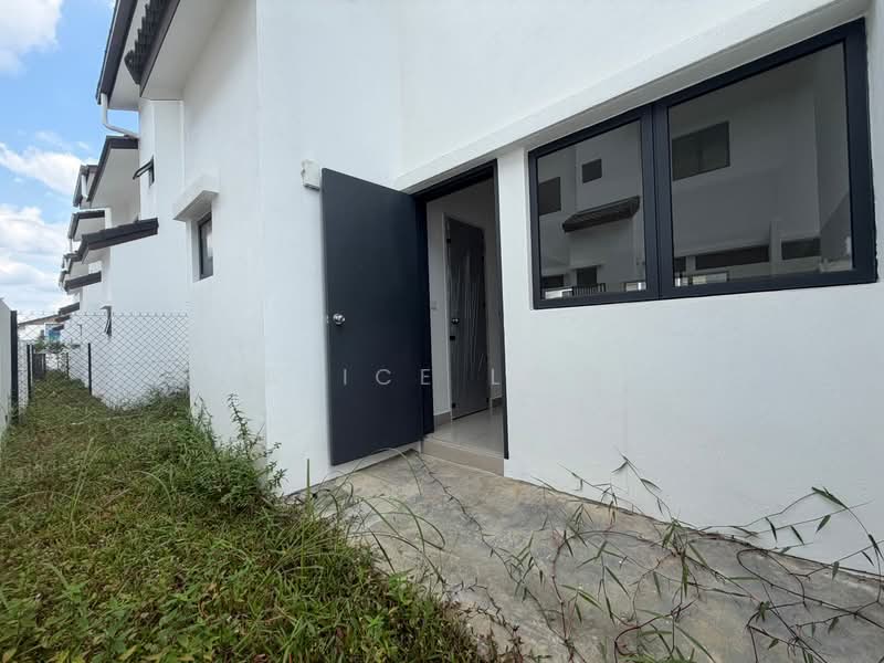 2-storey Terraced House for Sale in Rawang (Selangor) - Alice Low - Exterior - PropertyGuru.com.my