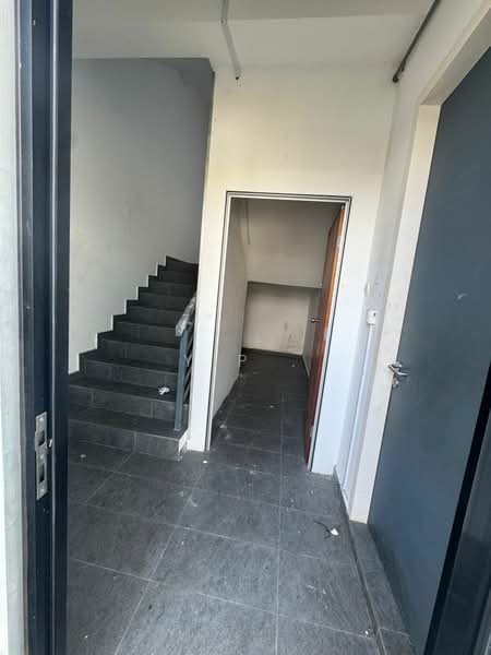 Cluster Factory for Rent in Senai (Kulai) - Yip . - Entrance - PropertyGuru.com.my