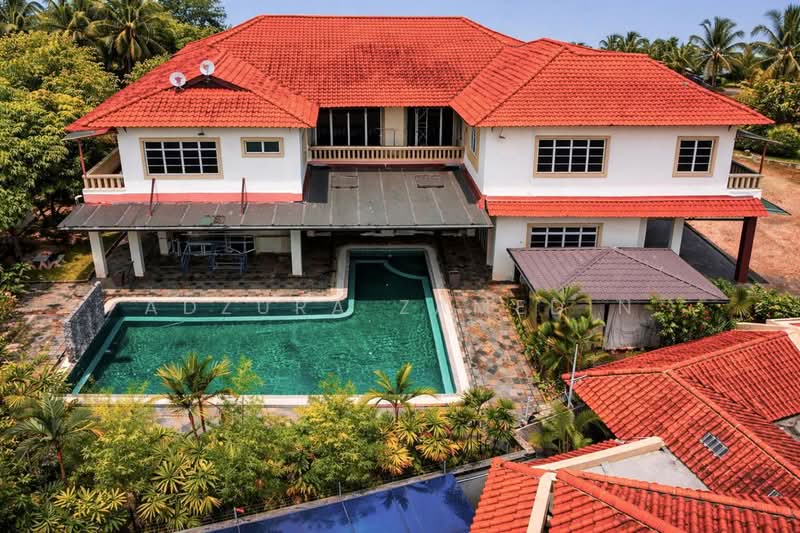 Bungalow for Sale in Country Heights (Kajang) - Adzura Zamedin - Exterior - PropertyGuru.com.my