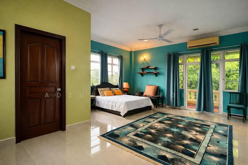 Bungalow for Sale in Country Heights (Kajang) - Adzura Zamedin - PropertyGuru.com.my