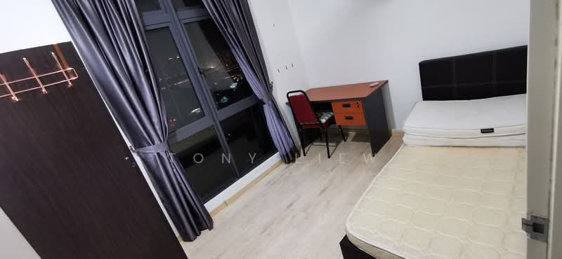 Kondominium untuk Dijual di Parkhill Residence - Tony Liew - Bedroom - PropertyGuru.com.my