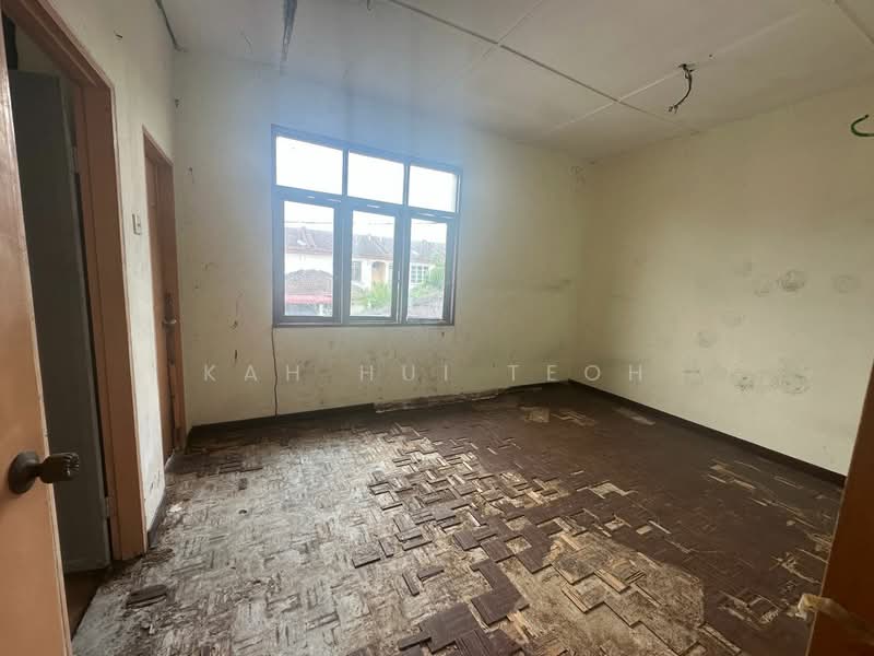 Taman Widuri untuk Untuk Dijual - RM 320,000, Apr 2026 - Interior - PropertyGuru.com.my