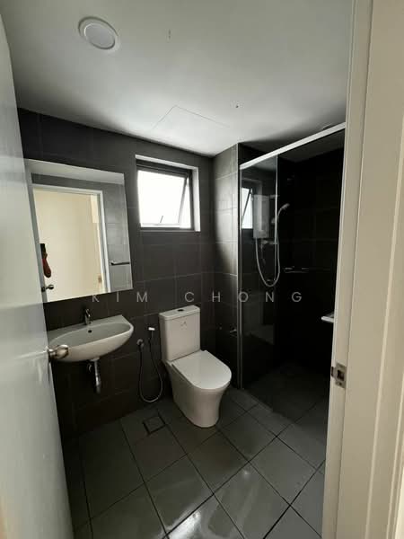Servis Apartment untuk Disewa di Berkeley Uptown - Kim Chong - Bathroom - PropertyGuru.com.my