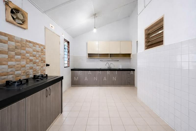Gombak untuk Untuk Dijual - RM 770,000, Apr 2026 - Kitchen - PropertyGuru.com.my