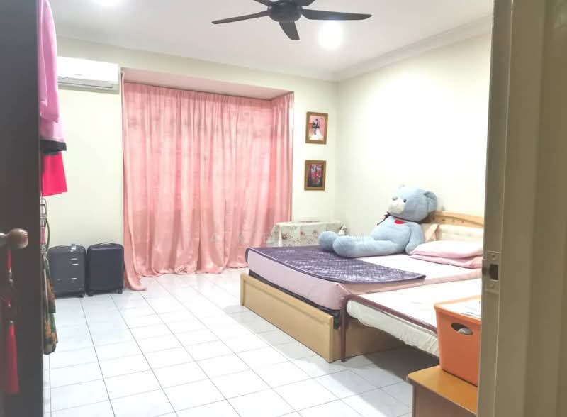 2-storey Terraced House for Sale in Mahkota Cheras (Cheras) - Jake Lim - Bedroom - PropertyGuru.com.my