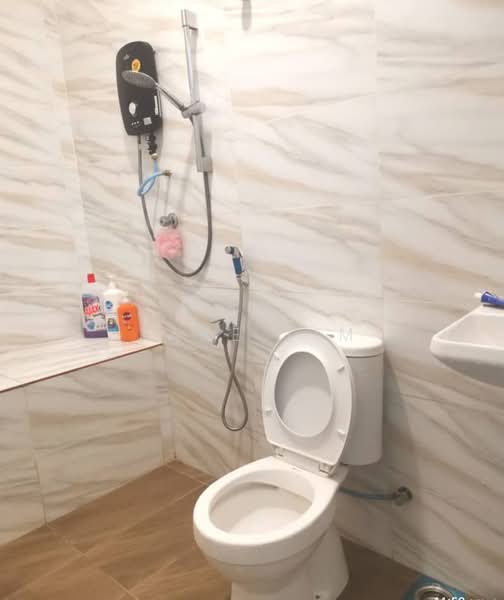 2-storey Terraced House for Sale in Mahkota Cheras (Cheras) - Jake Lim - Bathroom - PropertyGuru.com.my