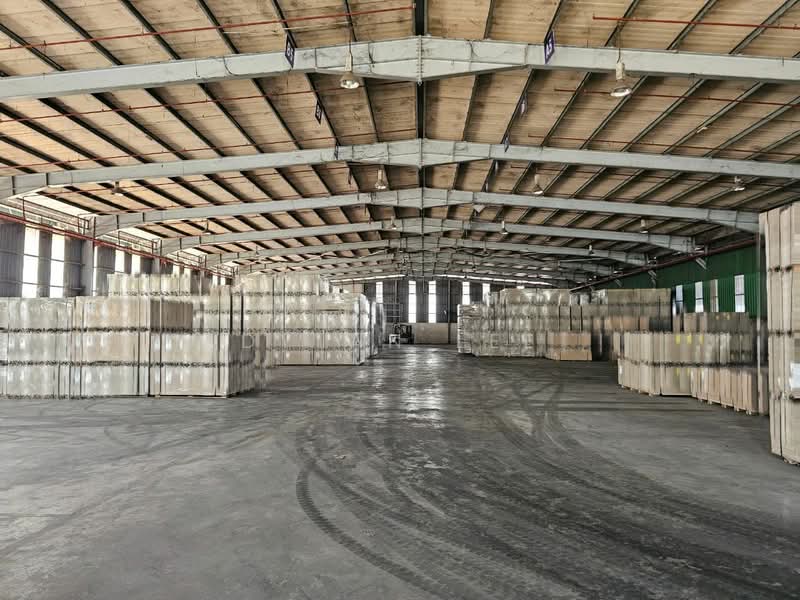 Detached Factory Warehouse @ Taman Perindustrian Bukit Kayu Hitam Kedah For Sale - 1