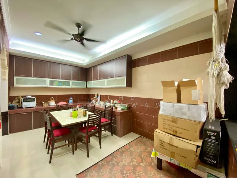 Taman Taming Maju untuk Untuk Dijual - RM 1,100,000, Apr 2026 - Kitchen - PropertyGuru.com.my
