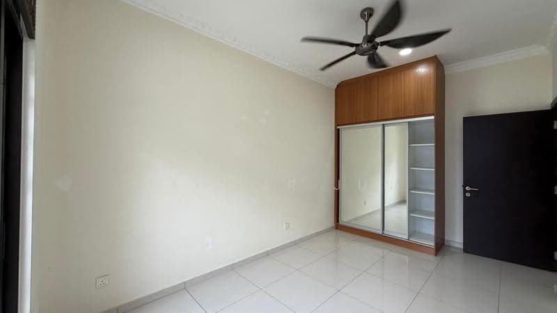 Rumah Berkembar untuk Dijual di Jade Hills (Kajang) - Hei Kar Jun - Bedroom - PropertyGuru.com.my