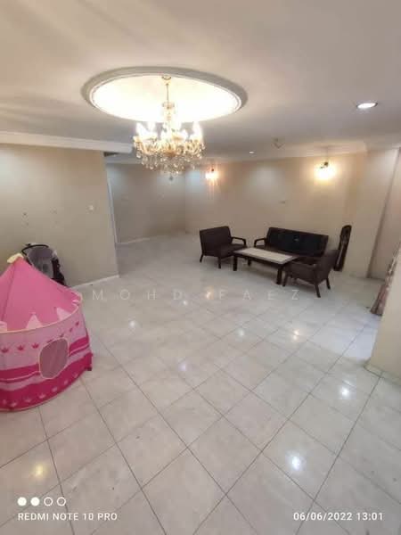 2-storey Terraced House for Sale in Taman Sejahtera (Kluang) - Mohd Faez - Living Room - PropertyGuru.com.my