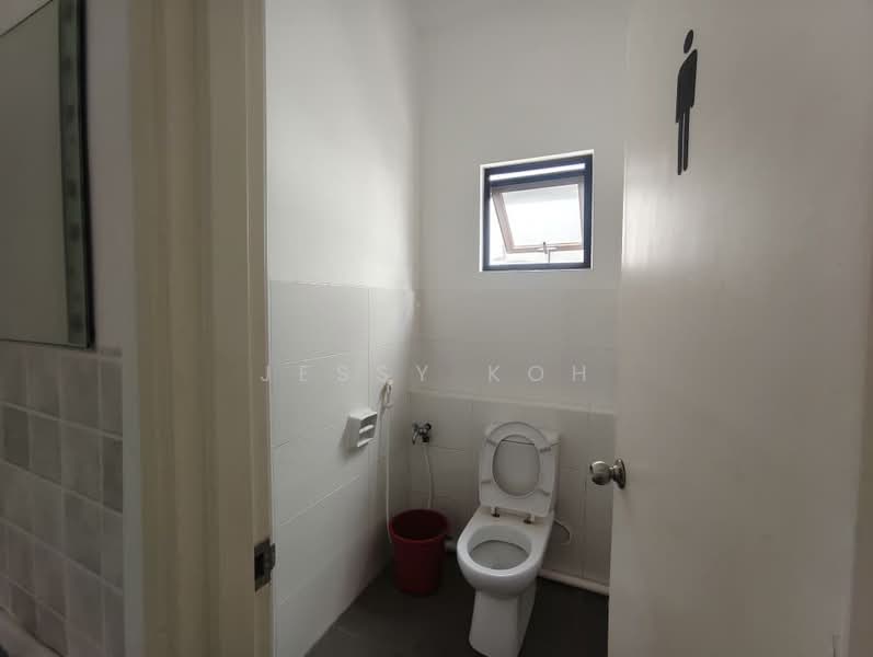 Shop for Rent in Eco Botanic (Iskandar Puteri (Nusajaya)) - Jessy Koh - Bathroom - PropertyGuru.com.my