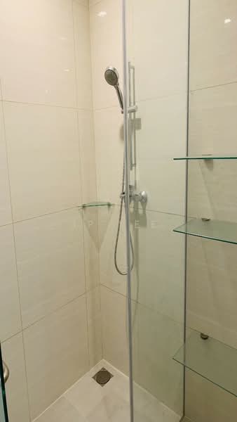 Service Residence for Rent at Puteri Cove Residences - JP Lee - Bathroom - PropertyGuru.com.my