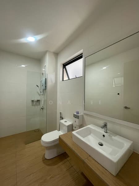 Condominium for Sale at The Parque Residences - Fiona Lee - Bathroom - PropertyGuru.com.my