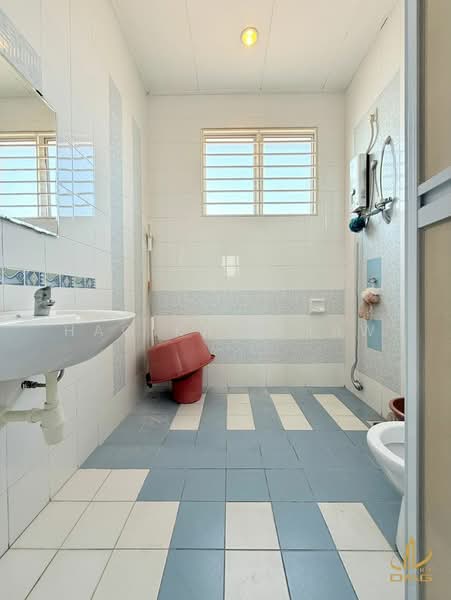 2-storey Terraced House for Sale in Setia Damai (Setia Alam) - Hao Kai Khaw - Bathroom - PropertyGuru.com.my