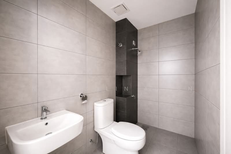 2-storey Terraced House for Sale in Bandar Baru Bangi (Selangor) - Nor Azdlin Adnan - Bathroom - PropertyGuru.com.my