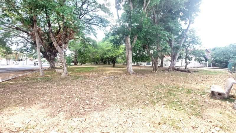 Taman Pandan @ Alor Setar untuk Untuk Dijual - RM 790,000, Apr 2026 - Area lapang & hijau bersebelahan rumah - PropertyGuru.com.my