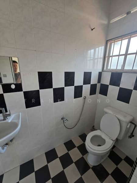 Taman Midah untuk Untuk Dijual - RM 898,000, Apr 2026 - Bathroom - PropertyGuru.com.my