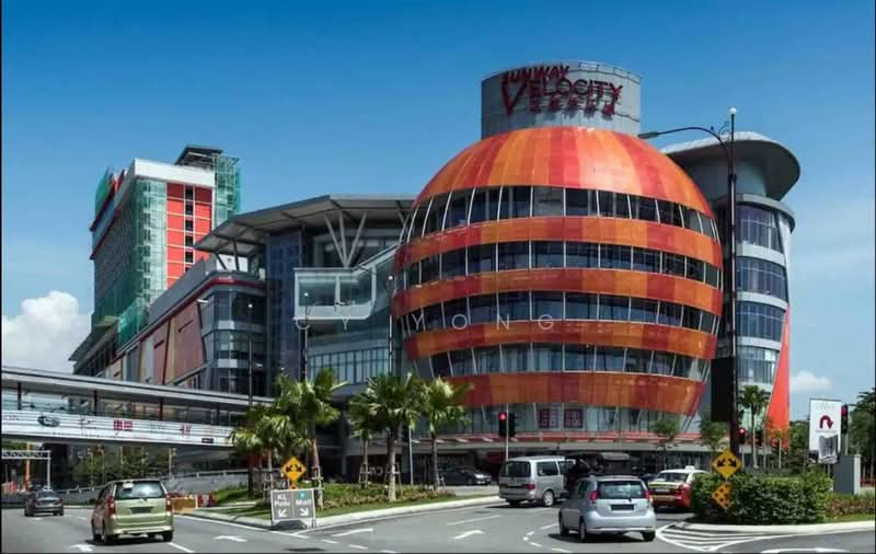 Pangsapuri untuk Dijual di V Residence Suites @ Sunway Velocity - CY Yong - Exterior - PropertyGuru.com.my