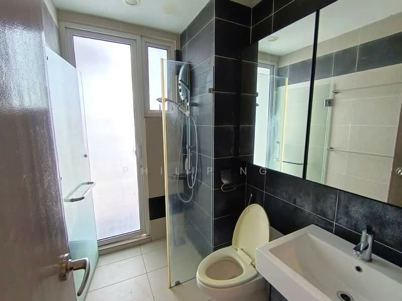 Kondominium untuk Disewa di Saville @ The Park - Philip Ng - Bathroom - PropertyGuru.com.my