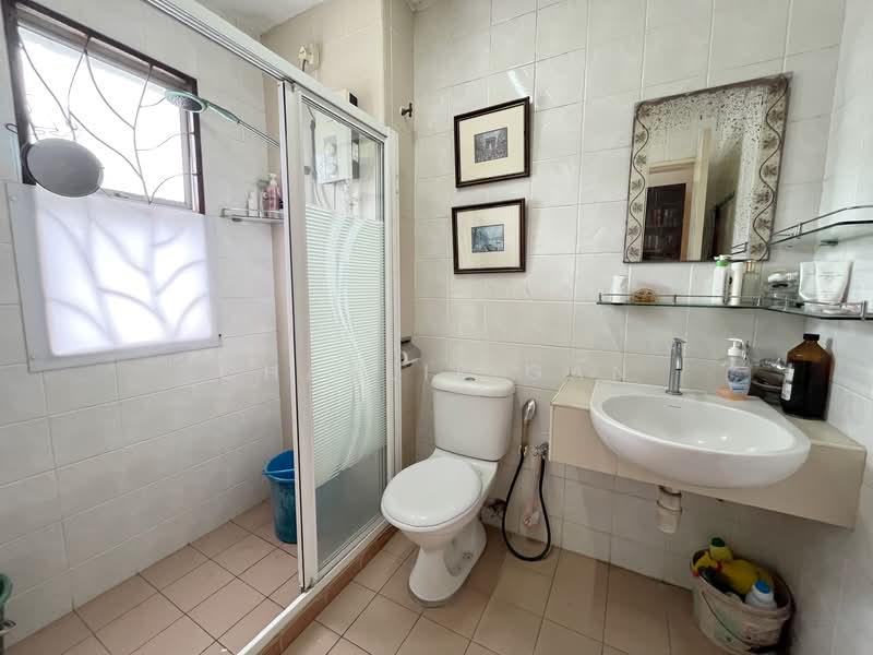 Townhouse for Sale in Kota Kemuning (Shah Alam) - Charlie Gan - Bathroom - PropertyGuru.com.my