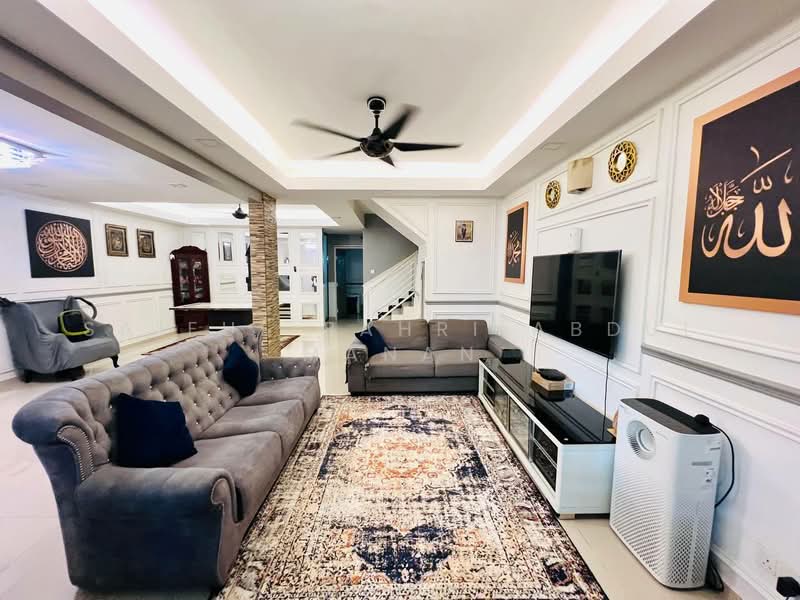 2-storey Terraced House for Sale in Bandar Baru Bangi (Selangor) - Saiful Bahri Abdul Manan - Living Room - PropertyGuru.com.my