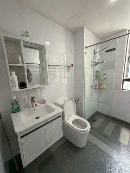 Service Residence for Sale at Country Garden Central Park - Wennes Go - Bathroom - PropertyGuru.com.my