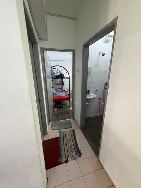 Flat for Sale at Taman Terubong Jaya - Fariq Khairil - Corridor - PropertyGuru.com.my