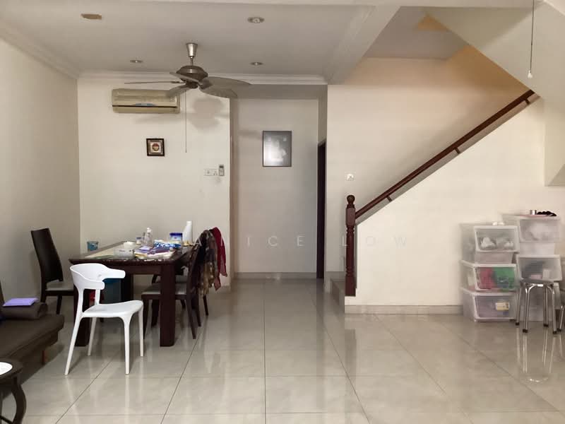 2-storey Terraced House for Sale in Bandar Puteri Puchong (Puchong) - Shanice Low - Living Room - PropertyGuru.com.my