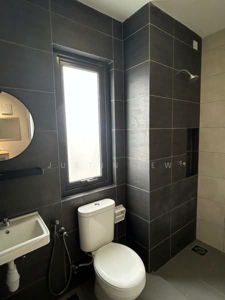 Servis Apartment untuk Disewa di Horizon Suites - Justin Lew - Bathroom - PropertyGuru.com.my