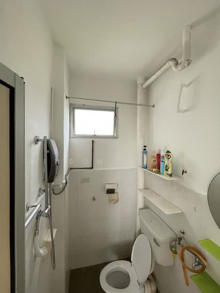 Pesara Nipah untuk Untuk Dijual - RM 310,000, Apr 2026 - Bathroom - PropertyGuru.com.my